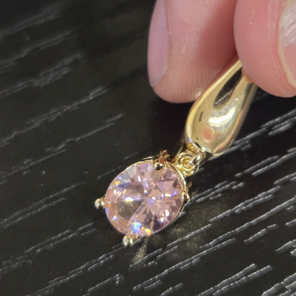 18k Gold Light Pink CZ Earrings - Picture 4 of 10